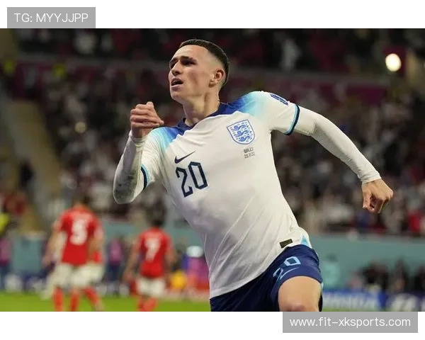 曼城福登连续小范围配合令人惊叹